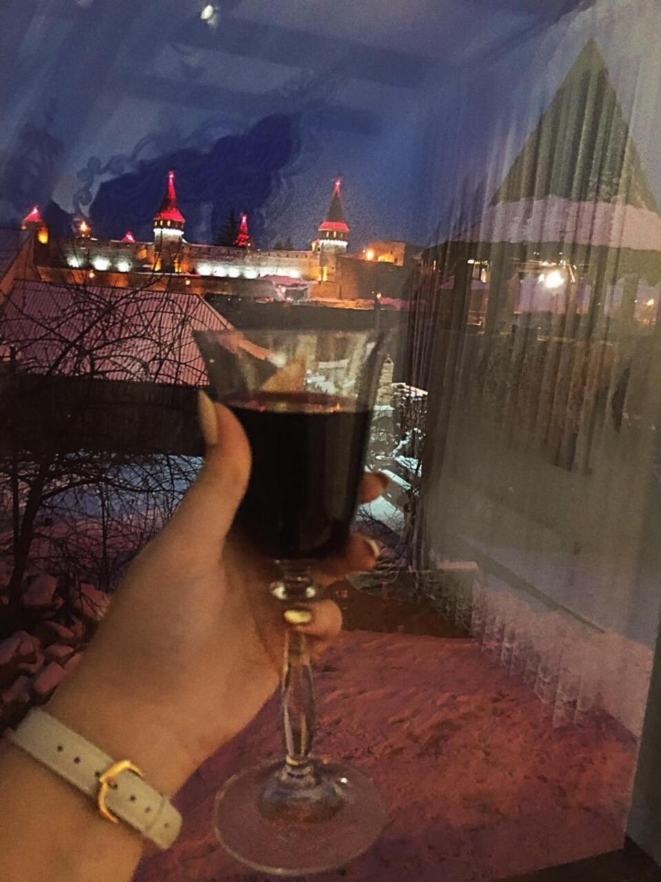 Nazar Stodolya Hotell Kamenets-Podolsk Eksteriør bilde