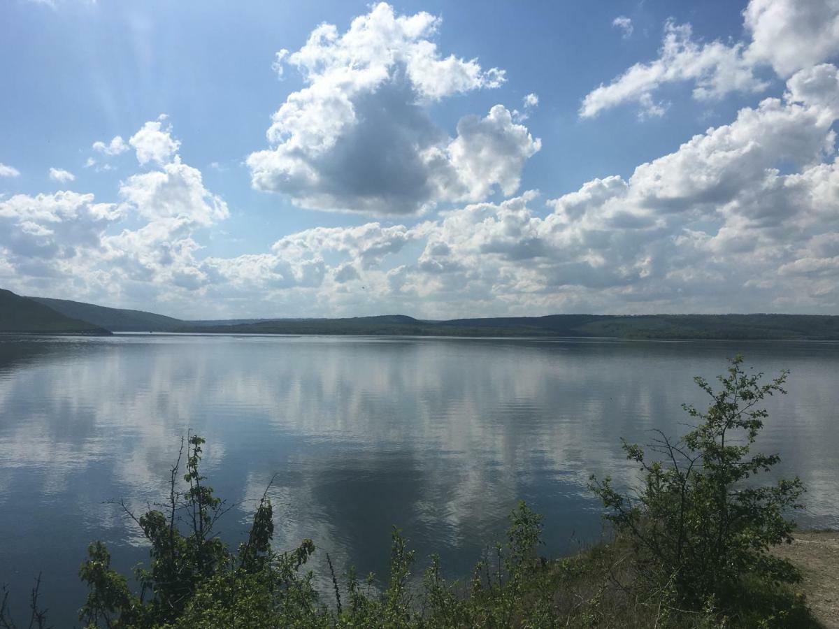 Nazar Stodolya Hotell Kamenets-Podolsk Eksteriør bilde